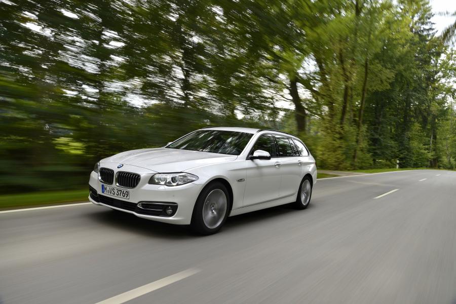  BMW 520d Touring 2014 года  (фото 20 из 46)